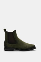 Fabiano Ricci Chelsea Boot dark green shown from the side, crafted from noble suede leather with elastic inserts, leather lining, pull tab, and flexible rubber sole. This sporty Chelsea boot made of noble suede leather by FABIANO RICCI is perfect for the 