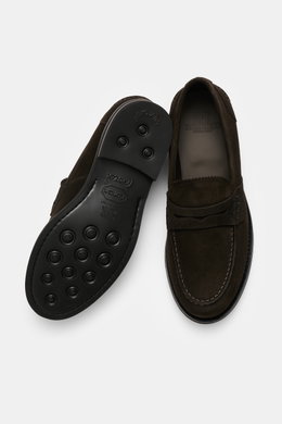 Fabiano Ricci Penny Loafer 'Tennessee' dark brown shown from top and sole views, purist, lightweight suede with classic silhouette.