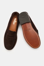 Top-down view of Sebago Penny Loafer 'Classic Dan' dark brown in supple suede leather with penny strap, leather sole, and rubber heel.

Description:  
<p>Hand-sewn classic with the highest craftsmanship: The SEBAGO Penny Loafer made of supple suede leathe