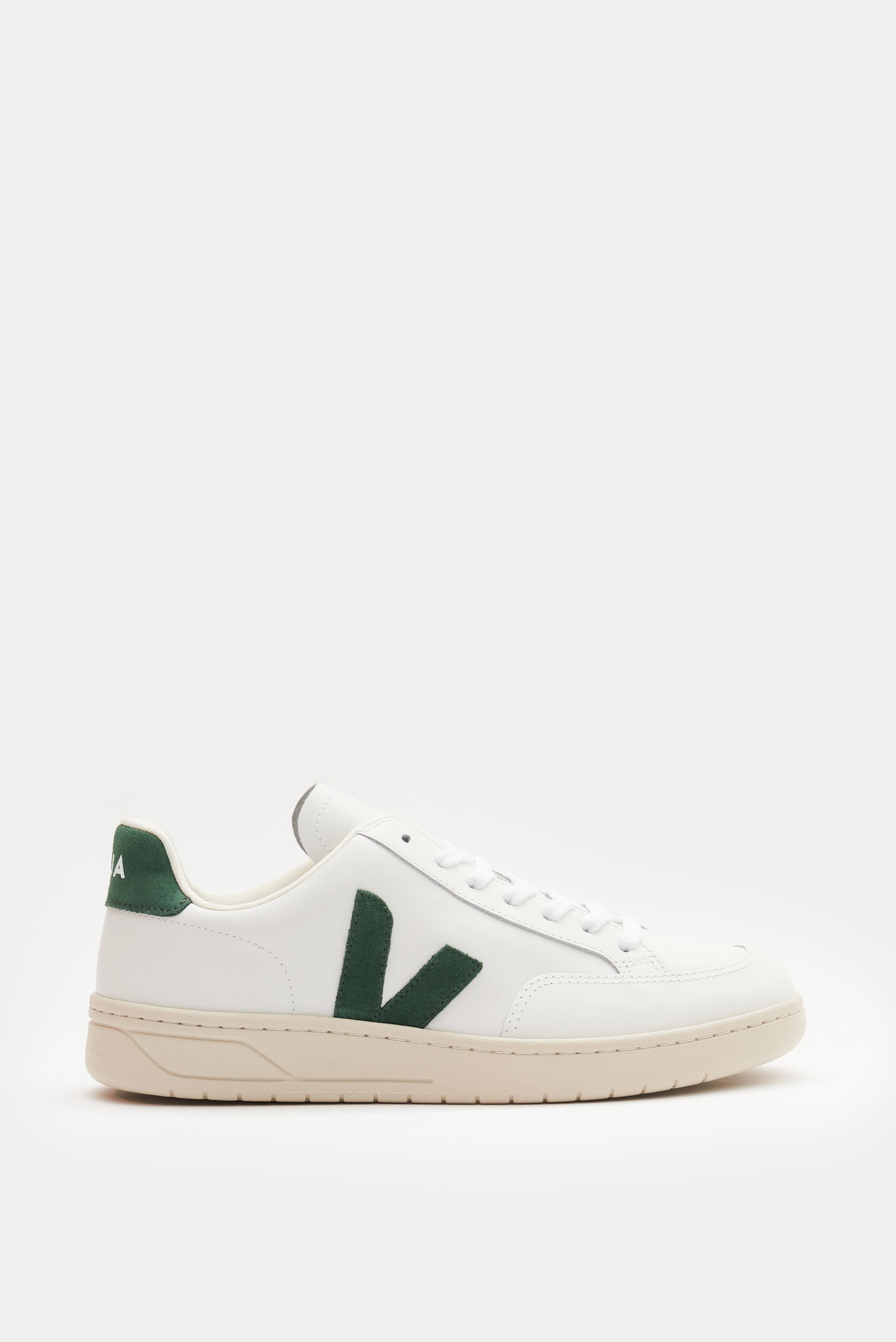 Veja Sneaker 'V-12' weiß/grün
