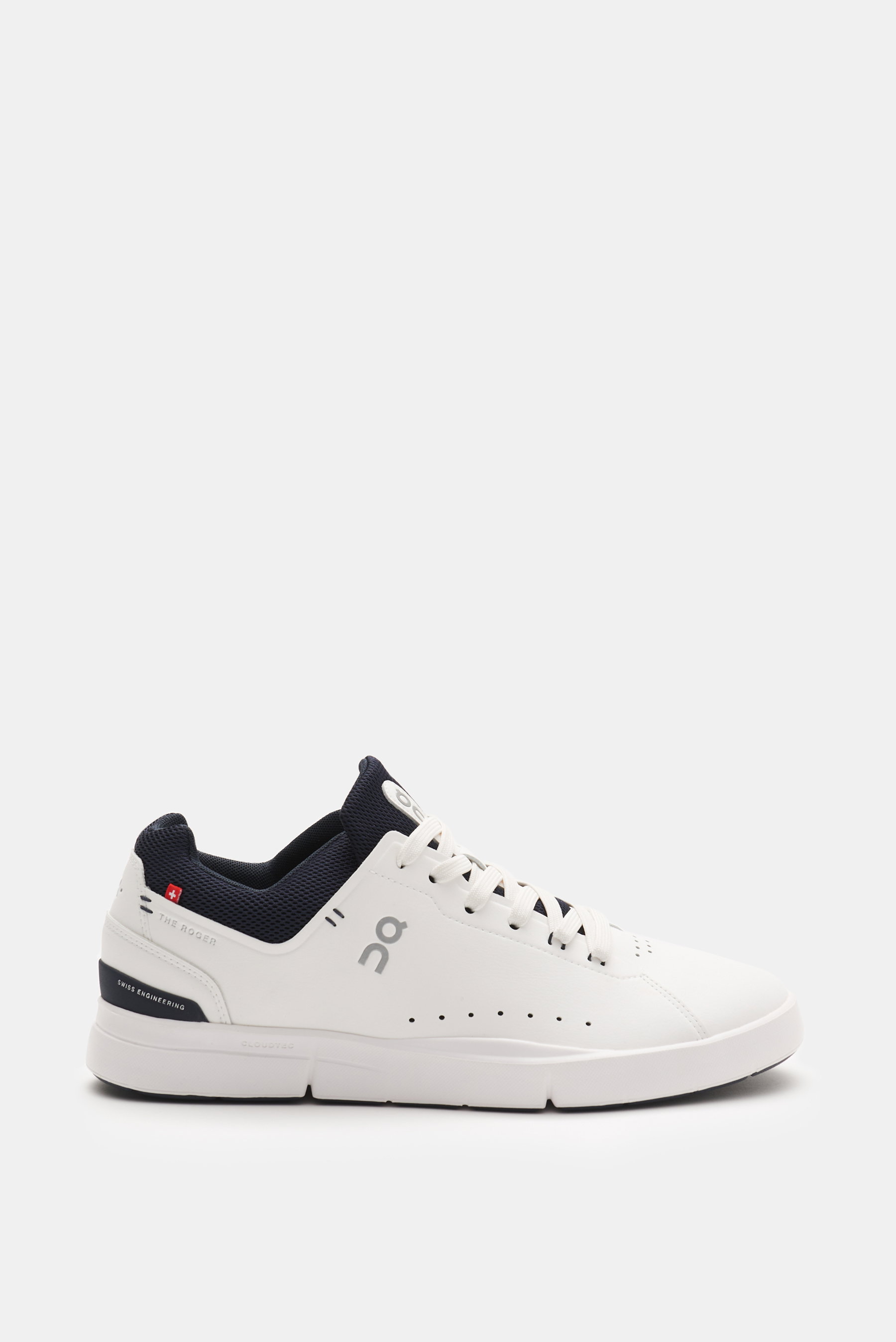 On Sneakers 'The Roger Advantage' white / navy