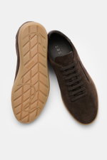 Top view of Zegna Sneaker dunkelbraun in smooth velour leather with round toe, seven-eyelet lacing, leather lining, and flexible rubber sole.