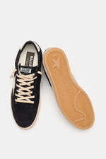 Golden Goose Sneaker 'Ball Star' navy/creme aus Veloursleder mit Vintage-Finish, Stern, Used-Optik, schmaler Silhouette, Ansicht von oben und Sohle.