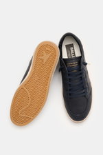 Golden Goose Sneaker 'Ball Star' dark navy/sand, seitliche Draufsicht, Vintage-Finish, handgemachte Used-Optik, Stern, Nappaleder, flexible Gummisohle.