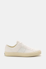 Side view of Tom Ford Sneaker weiß in angerautes Kalbveloursleder with glattleder overlays, silberfarbene eyelets, and seven-hole lacing.

<p>-</p>
<ul>
<li>angerautes Kalbveloursleder</li>
<li>Overlays aus Glattleder</li>
<li>silberfarbene Eyelets</li>
<