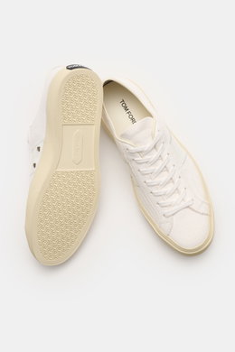 Tom Ford Sneaker weiß shown from top and sole view, angerautes Kalbveloursleder, Glattleder overlays, silberfarbene Eyelets, runde Vorderkappe, Sieben-Loch-Schnürung, Sohlenrand mit TOM FORD-Logo, Innenfutter aus Leder, flexible Gummisohle.