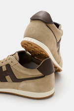 Hogan Sneaker 'Allacciato' taupe/dark brown shown from rear and side view, suede leather, seven-eyelet lacing, logo patch tongue, high padded collar, H-shaped brand initial, leather lining, memory foam footbed, flexible rubber sole, sporty classic for lei