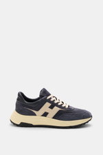 Hogan Sneaker 'Hyperlight Allacciato' graublau/beige, Seitenansicht, Veloursleder, kontrastierende Overlays, runde Vorderkappe, Memory-Foam-Sohle, gepolsterter Schaftrand, Gummisohle mit Stollen-Profil.