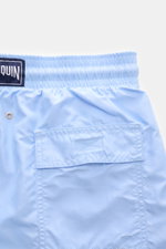 Vilebrequin Badeshorts 'Moorea' hellblau, Detailaufnahme von hinten oben, elastischer Bund, Gesäßtasche mit Klettverschluss, Microfaser, leicht.
