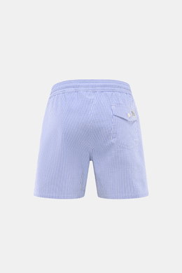 Polo Ralph Lauren Swim shorts 'Traveler' blue/white striped shown from the back, featuring elasticated waistband, side pockets, back pocket with button flap, classic striped pattern, seersucker cotton and microfiber fabric, regular fit, signature logo sti