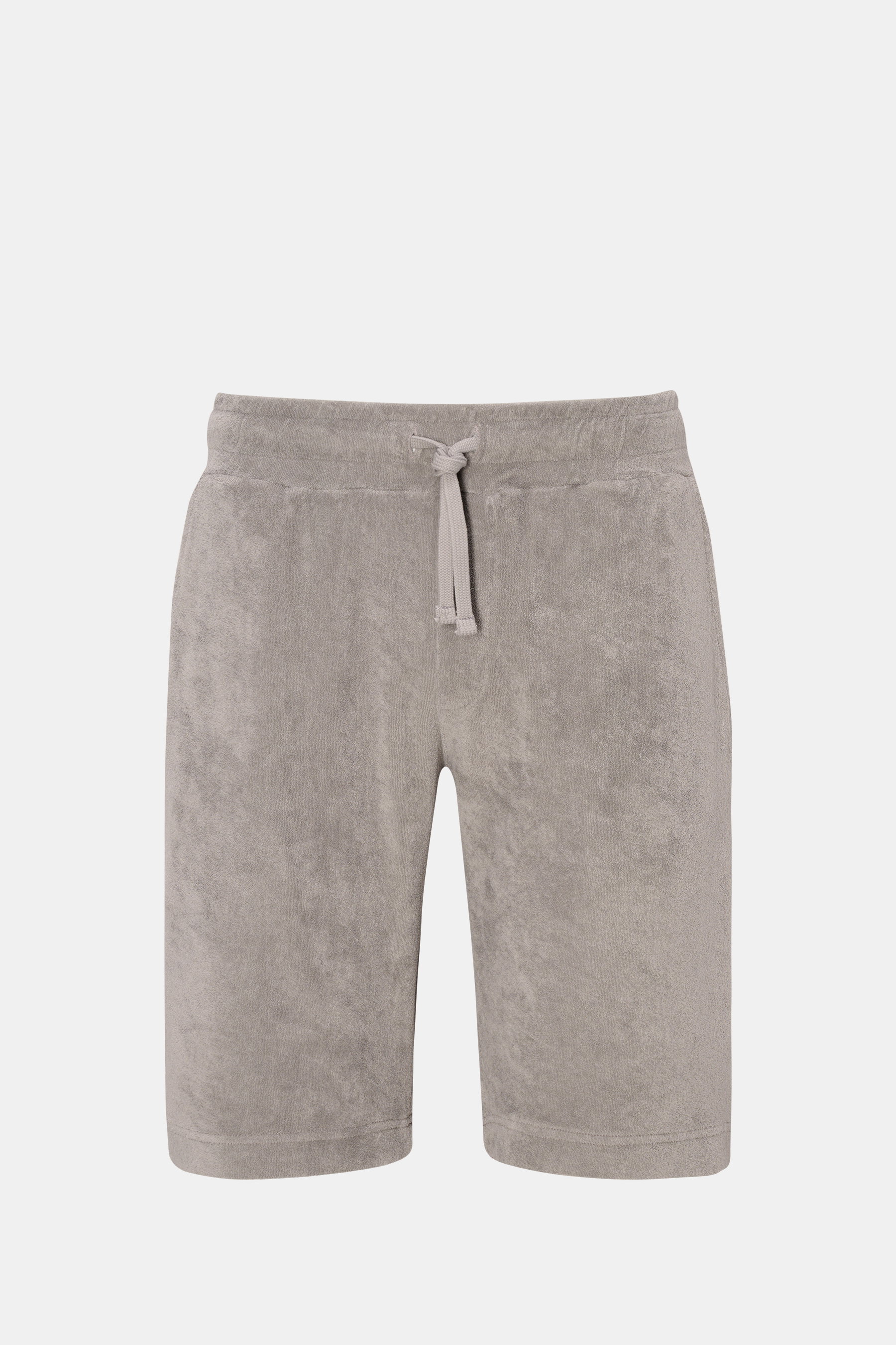 Frontale Nahaufnahme der 04651/ A trip in a bag Frottee-Shorts 'Terry' grau aus weichem, reiner Baumwollfrottee mit elastischem Bund, Tunnelzug, französischen Taschen und Leistentasche am Gesäß, Regular Fit, garment dyed.