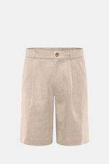 Frontale Nahaufnahme der Ché Leinenshorts 'Nevis' beige aus reinem Leinen mit Regular Fit, Bundknopf, Reißverschluss, Bundfalte und Taschen.