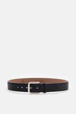 Fausto Colato Gürtel Antilopenleder navy shown from the front, made of fine-grained navy kudu antelope leather with a brass prong buckle and a single loop. Luxuriöses Understatement von FAUSTO COLATO: gefertigt aus feinstem Kudu-Antilopenleder lässt sich 