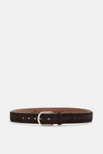 Front view of Fausto Colato Gürtel dunkelbraun made of luxurious dark brown velour leather with a soft grip, brass buckle, and practical loop.

Description: <p>Luxuriöser Akzent in hochwertiger Leder-Ausführung: Beweisen Sie mit dem zeitlosen Gürtel aus s