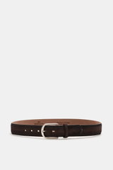 Front view of Fausto Colato Gürtel dunkelbraun made of luxurious dark brown velour leather with a soft grip, brass buckle, and practical loop.

Description: <p>Luxuriöser Akzent in hochwertiger Leder-Ausführung: Beweisen Sie mit dem zeitlosen Gürtel aus s
