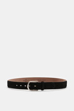Front view of Fausto Colato Gürtel schwarz, a luxurious black suede leather belt with a soft touch, brass buckle, and practical loop.

Description:  
<p>Luxuriöser Akzent in hochwertiger Leder-Ausführung: Beweisen Sie mit dem zeitlosen Gürtel aus samtigem