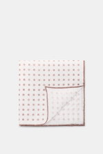 Rosi Collection Leinen-Einstecktuch 'Fox' weiß/braun gemustert, floraler Print, reines Leinen, weicher Griff, rollierte Kanten, Made in Italy, 31,5x31,5 cm, von oben fotografiert.