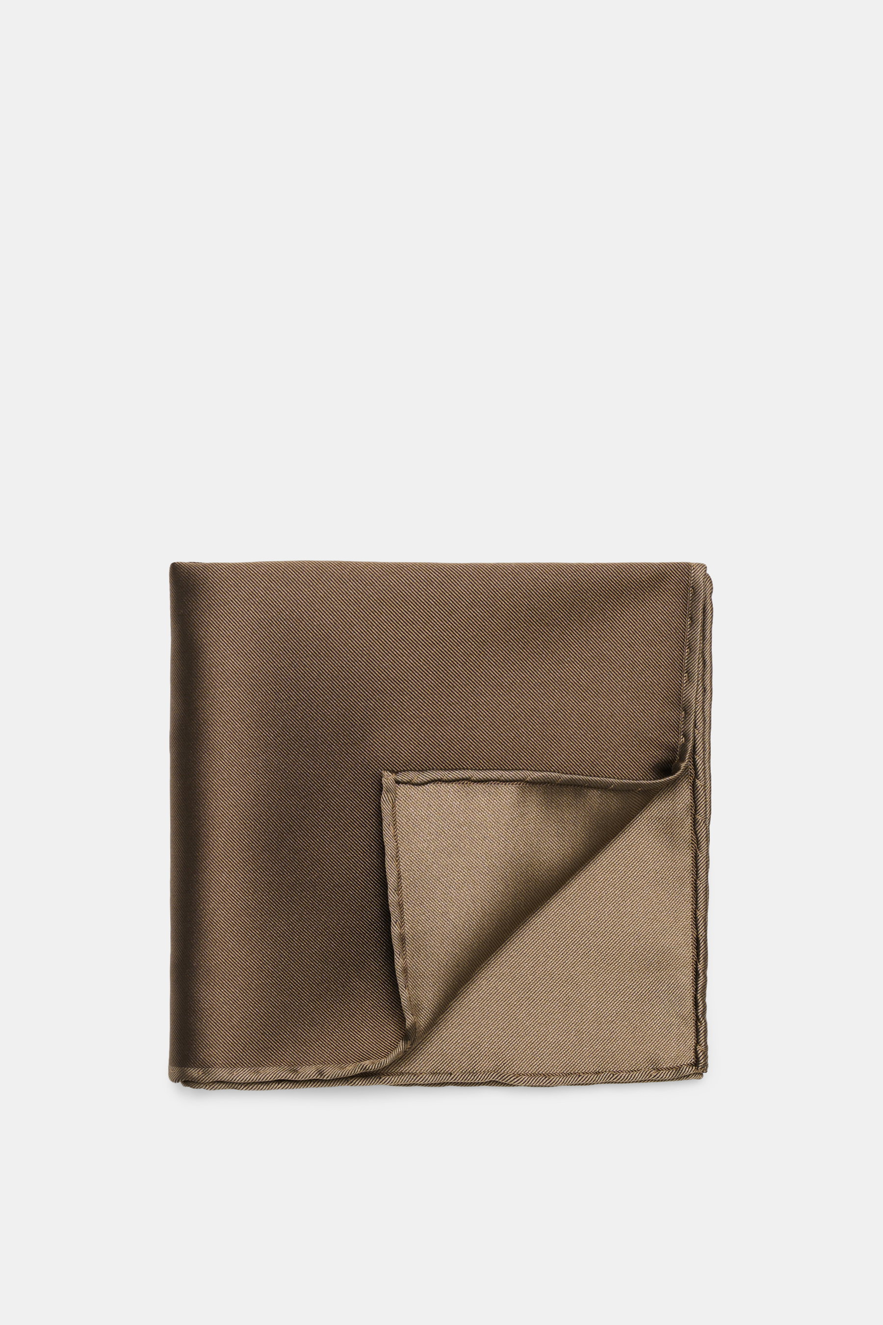 Brunello Cucinelli Silk Pocket Square burgundy folded, photographed top-down on white background, pure silk, smooth touch, rolled edges, made in Italy, approx. 32x32 cm, subtle elegance, timeless style.