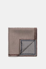 Brunello Cucinelli Silk pocket square dark brown/navy pattern, folded, top-down view, pure silk, smooth feel, graphic micro print, rolled edges, Made in Italy, approx. 35 cm x 35 cm.