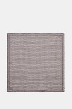 Brunello Cucinelli Silk pocket square grey/burgundy pattern shown from above, pure silk, smooth feel, graphic micro print, rolled edges, Made in Italy, approx. 35 cm x 35 cm.