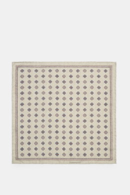 Top-down view of Brunello Cucinelli Silk pocket square sage/sand patterned with subtle medallion pattern, rolled edges, pure silk, approx. 35x35 cm.

Description: 
<p>Noble accent: The silk pocket square by BRUNELLO CUCINELLI features a subtle medallion p