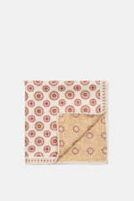 Brunello Cucinelli Silk Pocket Square beige/dark red patterned shown from top front folded to reveal both sides with medallion pattern.  
Noble accent: The silk pocket square by BRUNELLO CUCINELLI features a subtle medallion pattern that adds a discreet h