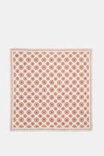 Brunello Cucinelli Silk Pocket Square beige/dark red patterned, flat lay top-down view, pure silk with smooth feel, subtle medallion pattern, rolled edges, Made in Italy, approx. 35x35 cm. 

Noble accent: The silk pocket square by BRUNELLO CUCINELLI featu