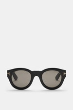 Tom Ford Sonnenbrille 'Lucinda' schwarz, Frontansicht, gerundete Silhouette, Acetat-Rahmen, gleichmäßig getönte Kunststoffgläser, 100% UV-Schutz, Filterkategorie 3, inklusive Samt-Hartschalenetui.