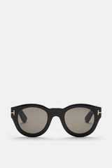 Tom Ford Sonnenbrille 'Lucinda' schwarz, Frontansicht, gerundete Silhouette, Acetat-Rahmen, gleichmäßig getönte Kunststoffgläser, 100% UV-Schutz, Filterkategorie 3, inklusive Samt-Hartschalenetui.