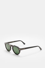 Tom Ford Horn-Sonnenbrille 'Private Collection' schwarz/grau/weiß gemustert, runder Retro-Look, Büffelhornrahmen, grüne Gläser, T-Detail, seitliche Perspektive.