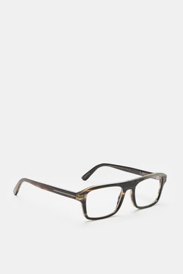 Tom Ford Horn Brille 'Private Collection' schwarz/grau gemustert, eckig, Büffelhorn-Rahmen, Blaulichtfilter, silberne Details, seitliche Nahaufnahme.