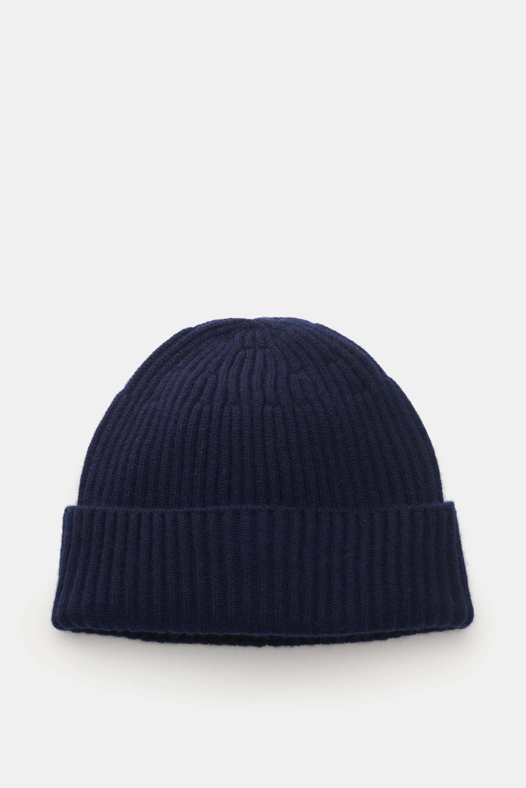 Brunello Cucinelli Cashmere Mütze navy, frontal fotografiert, reiner Cashmere, weicher Griff, markanter Rippstrick, breiter Umschlag.
