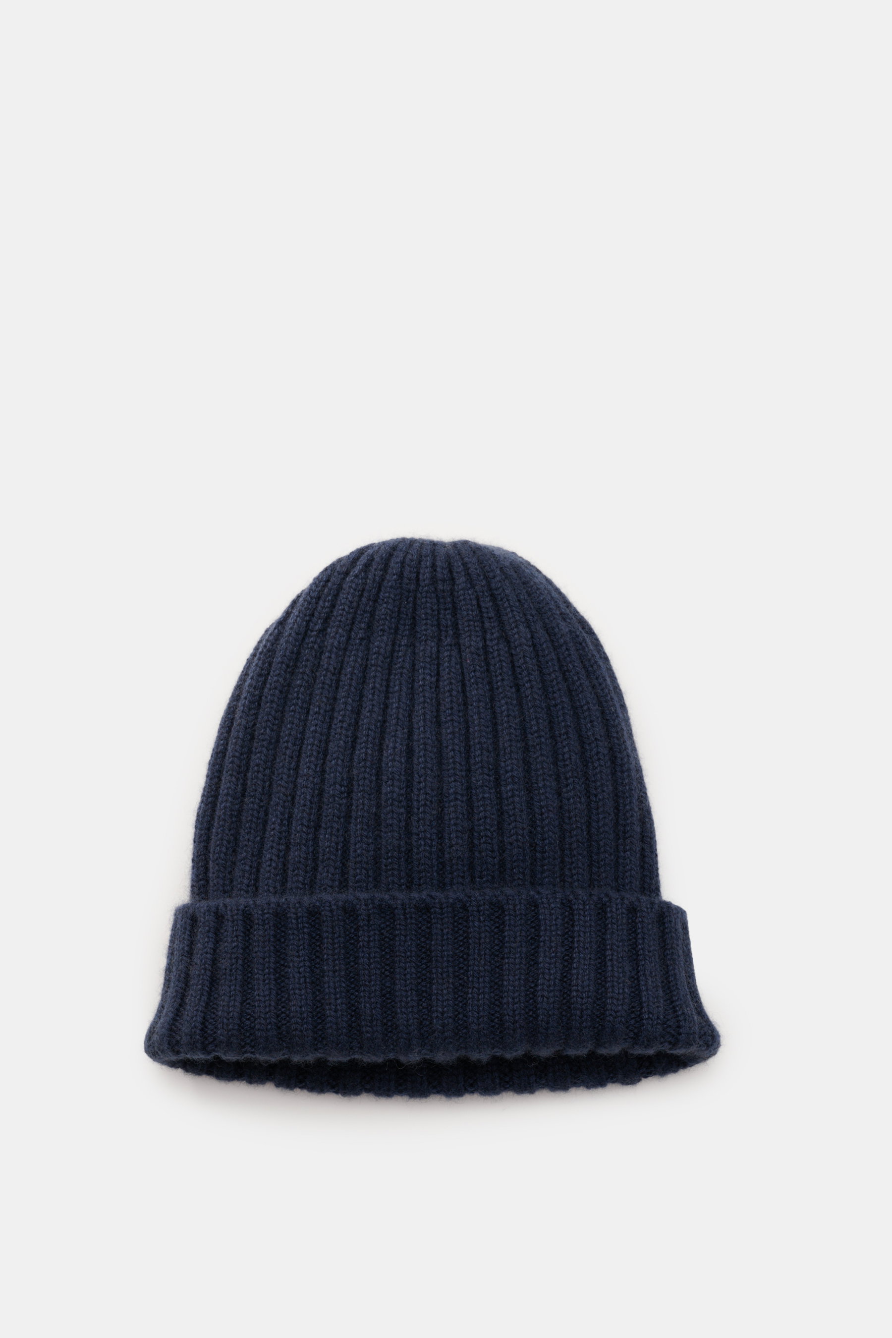 Fedeli Cashmere Mütze dunkelblau, frontale Draufsicht, breiter Rippstrick, variabler Umschlag, mittelfeines Strickbild, reiner, weicher Cashmere.