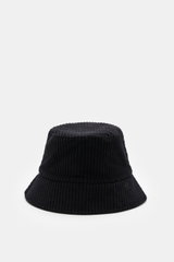 04651/ A trip in a bag Cord Bucket Hat navy aus softem Baumwoll-Cord mit schmaler Krempe und Fleece-Futter, frontal fotografiert.