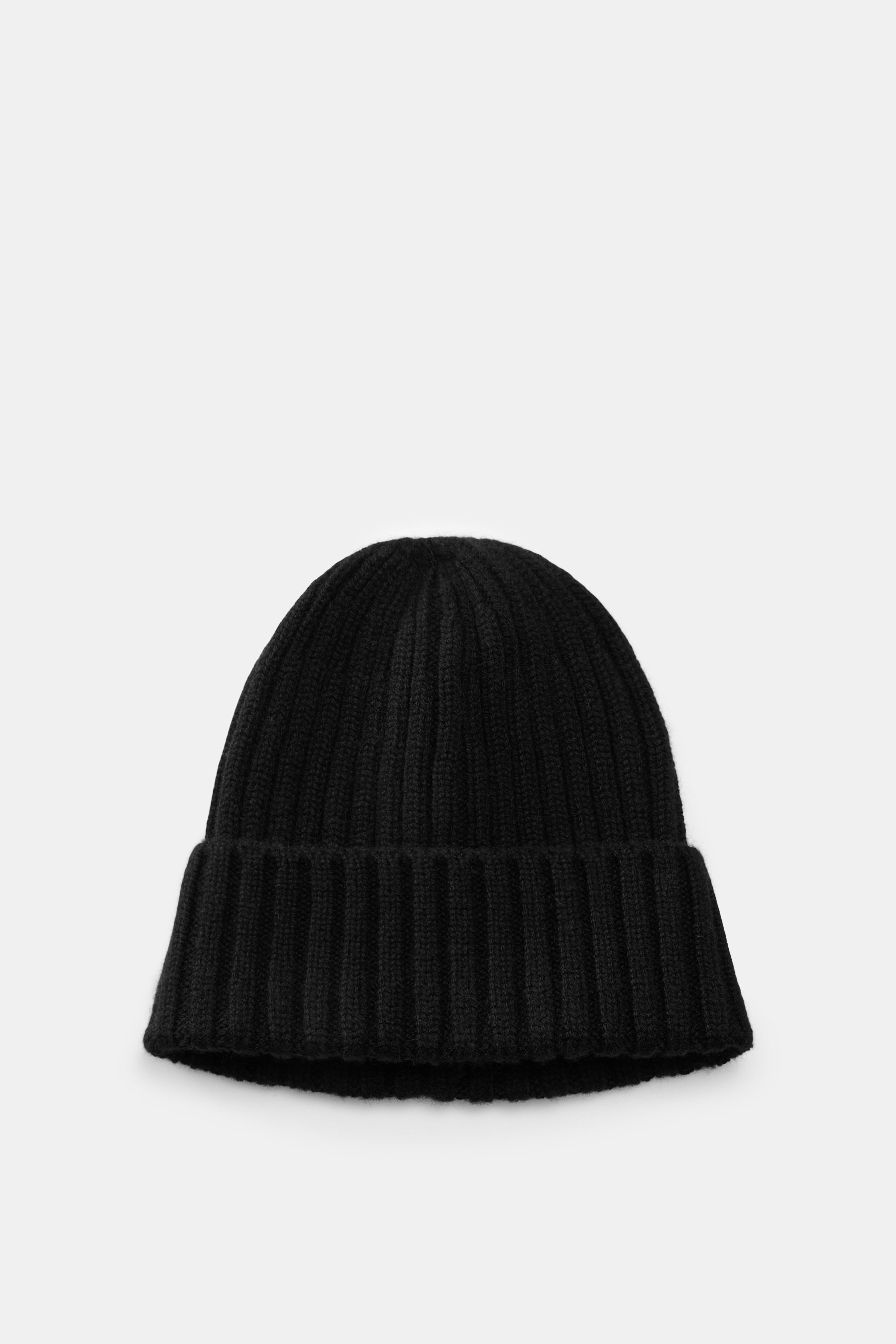 Fedeli Cashmere Mütze schwarz in Rippstrick mit variablem Umschlag, mittelfeinem Strickbild, weichem Griff aus reinem Cashmere, Frontansicht.