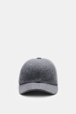 Fedeli Cashmere Baseball-Cap grau meliert, Six-Panel-Design, weicher Griff, reiner Cashmere, elastischer Einsatz, leicht gebogener Schirm, Frontansicht.