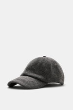Officine Générale Wool baseball cap 'Jason Cap Double Split' grey melange shown from a front-left angle, made of pure wool, soft touch, classic six-panel design, adjustable closure.