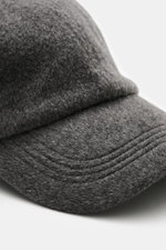 Officine Générale Wool baseball cap 'Jason Cap Double Split' grey melange shown from a close-up front angle, highlighting pure wool, soft touch, classic six-panel design, and adjustable closure.