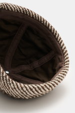 Innenansicht der braun/offwhite melierten 04651/ A trip in a bag Sailor Cap 'Fancy Twill' aus Wolle und Microfaser, Six-Panel-Design, verstellbar, materialtypischer Griff.