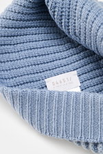 Close-up interior view of 04651/ A trip in a bag Wool Hat 'Foggy' Grey-Brown showing pure virgin wool, patent knit, soft touch, medium coarse knit pattern, and narrow cuff.