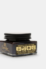 Crockett & Jones Schuhcreme braun 75 ml im quadratischen Glas mit schwarzem Schraubdeckel, seitliche Ansicht, pflegt Glattleder, schützt, frischt Farbe und Glanz auf.