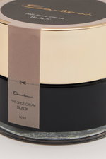 Nahaufnahme der Santoni Schuhcreme schwarz 50 ml im Glas mit goldfarbenem Deckel aus seitlicher Perspektive, Schuhcreme für Glattleder mit hohem Wachsanteil, Farb- und Glanzauffrischung, Made in Italy.