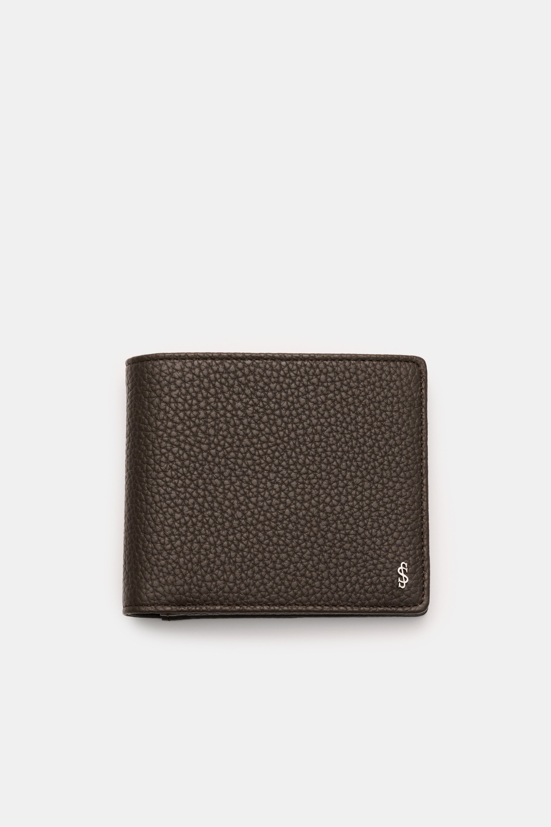 Serapian Portemonnaie dunkelbraun aus edlem Cashmere-Kalbleder mit markanter Narbung, silberfarbenem Logo, von oben fotografiert, 11,5x9,5 cm.