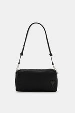 Ami Paris Schultertasche 'Marcel' schwarz aus glänzender Microfaser mit Leder-Details, Herz-Applikation, Reißverschluss, frontal und von vorne fotografiert.