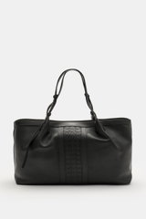 Front view of Serapian Shopper schwarz in black cashmere leather with mosaic pattern, silver hardware, adjustable handles, and spacious compartments.