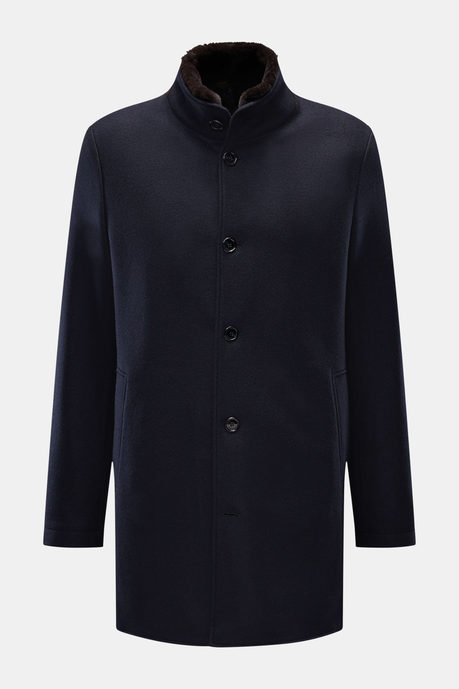 Mandelli Jersey-Mantel navy, frontal fotografiert, aus Cashmere-Jersey mit abnehmbarem Nerzkragen, Ziegenlederdetails, Slim Fit und sechs Knöpfen.