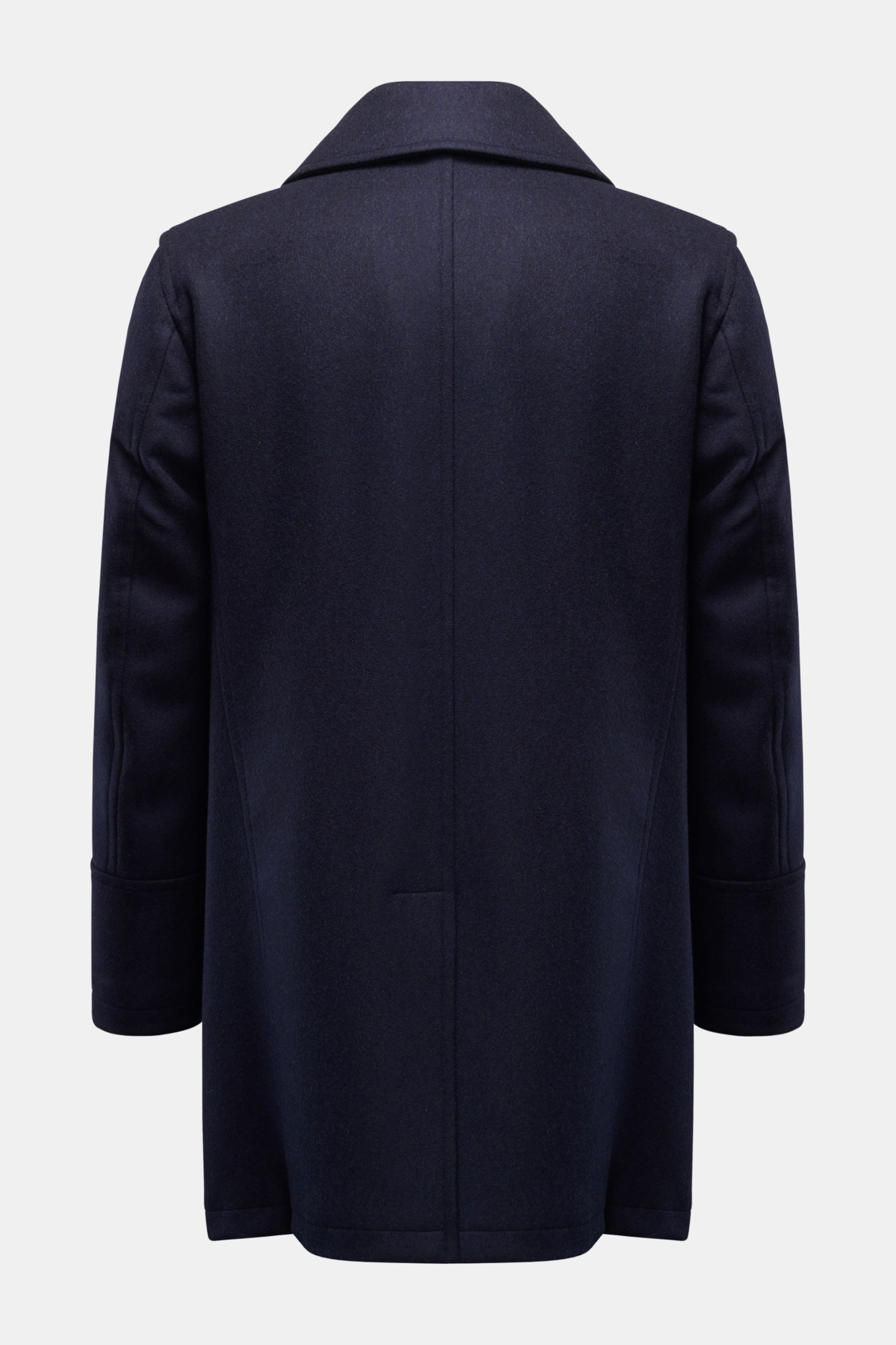 Back view of Sealup Caban-Kurzmantel dark navy, a slim fit short coat made of pure wool with soft touch, light padding, wide lapels, slanted welt pockets, center back vent, smooth lining, and two inner pockets. Dieser Caban-Kurzmantel vom Traditionslab
