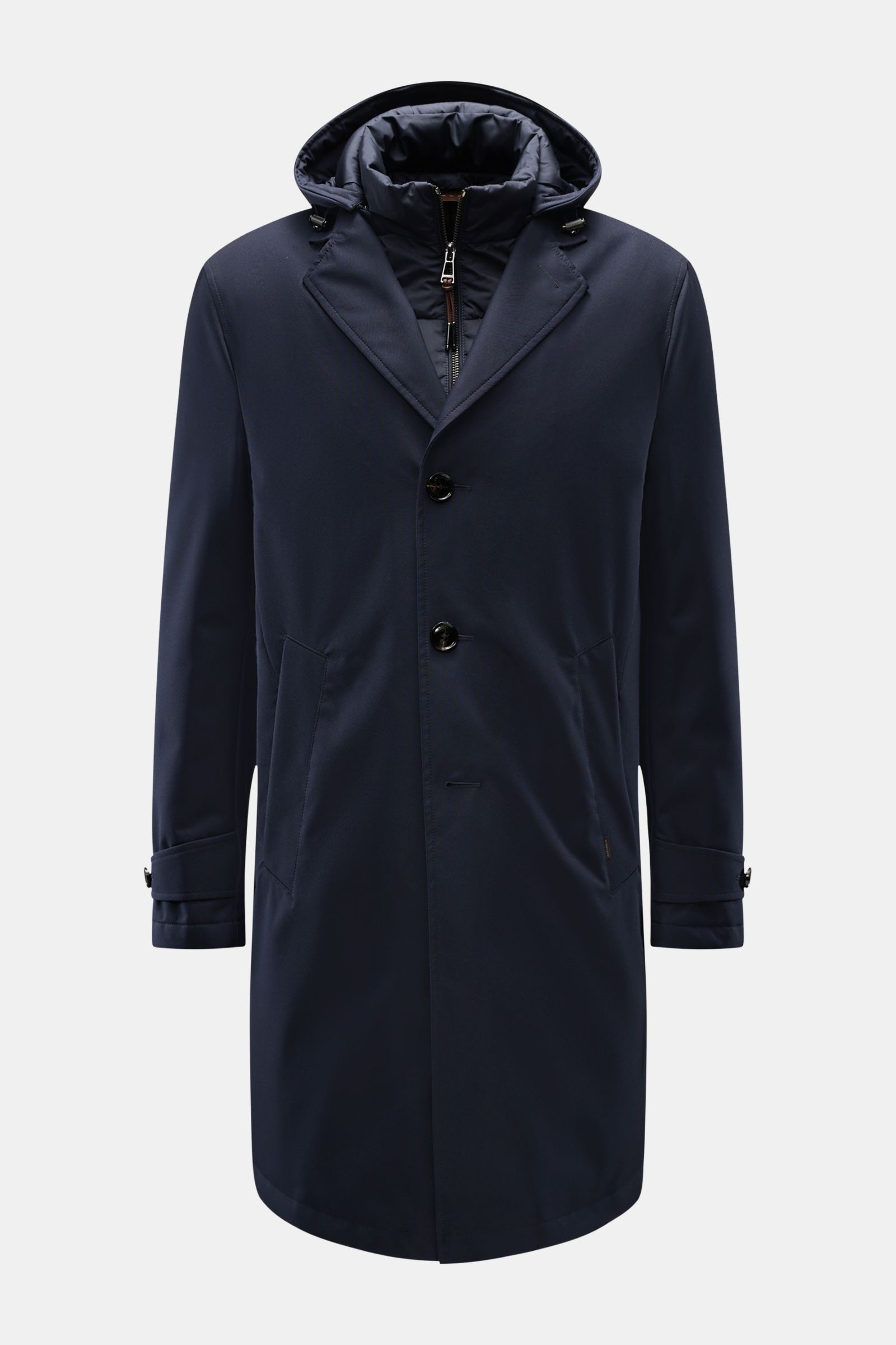 Front view of Windsor Parka 'Sarno' navy in slim fit with detachable hood, double-front with stand collar, three-button placket, slanted welt pockets.

Description: Flexibel bleiben – mit Stil: Der Parka 'Sarno' von WINDSOR passt sich Ihren Ansprüchen 