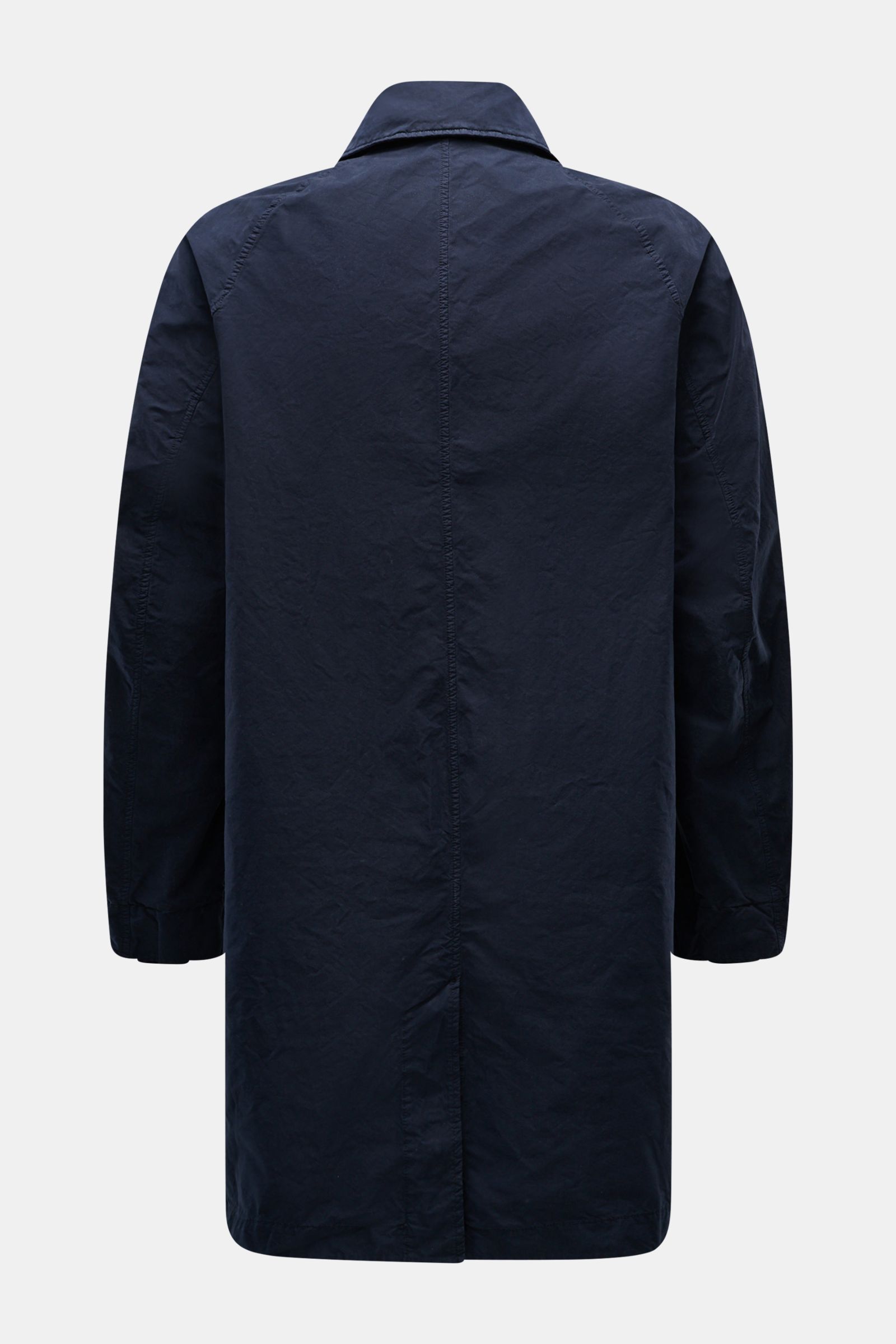 Stone Island Mantel 'Ghost Piece' navy, Rückansicht, leichter Slim Fit Mantel aus hochwertiger Microfaser, wasserabweisend, ungefüttert mit Umlegekragen und regulierbaren Bündchen.