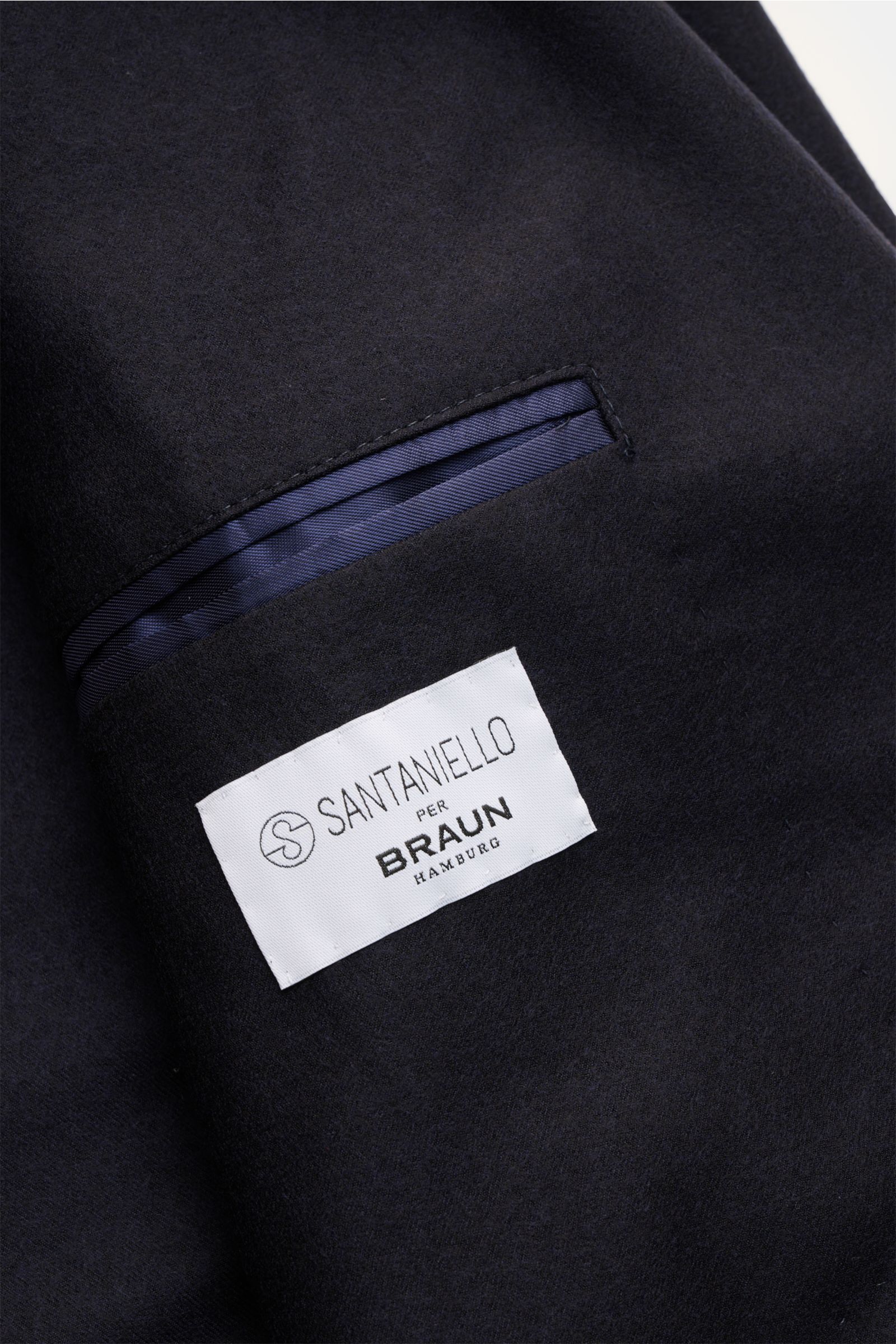 Santaniello Anzug navy in Nahaufnahme innen mit Taschenfutter aus Wolle und Cashmere, Unconstructed Design, Slim Fit.